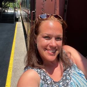 Meet your Posher, Julie